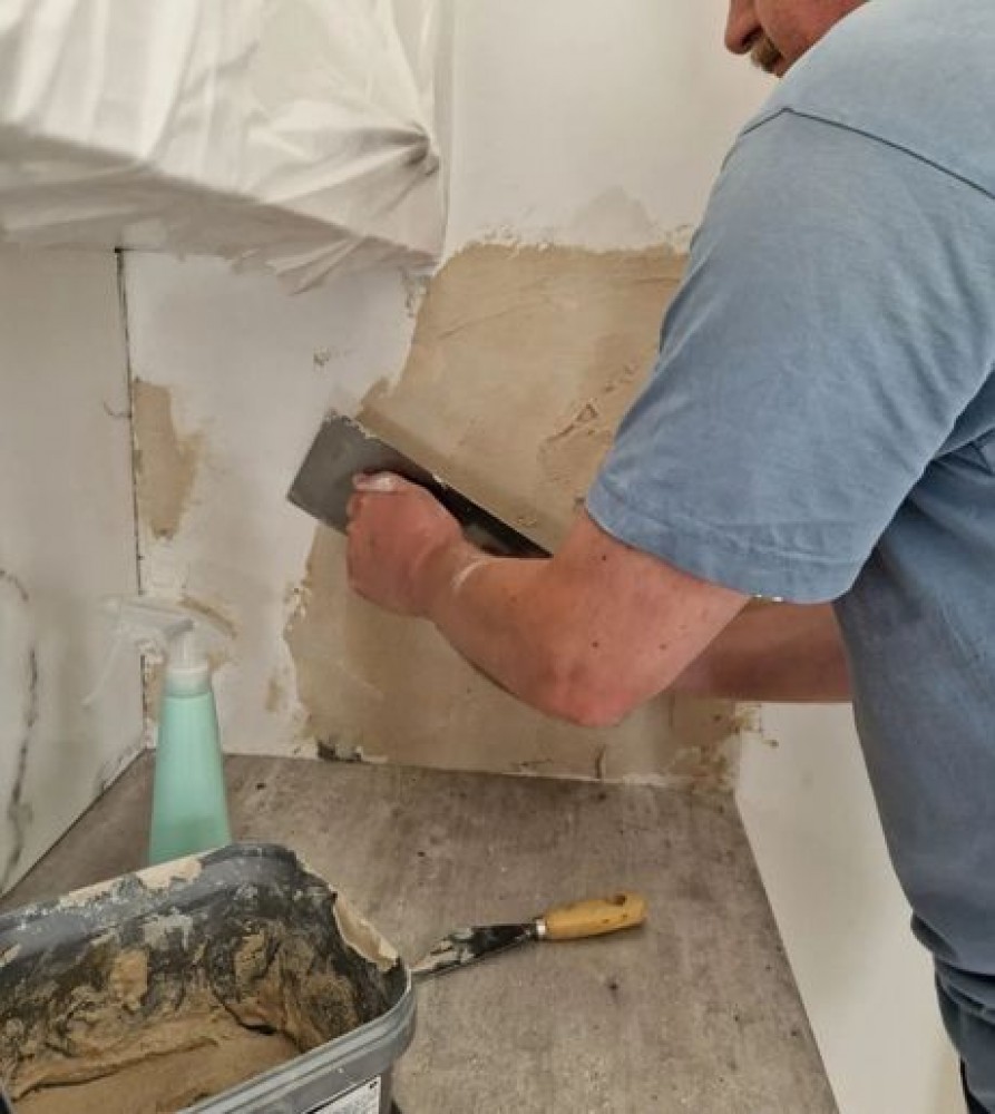 Postavljanje samoljepljivih pločica. Postavljanje samoljepljivih vinilnih pločica