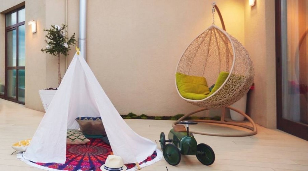 Kako urediti balkon za dijete?